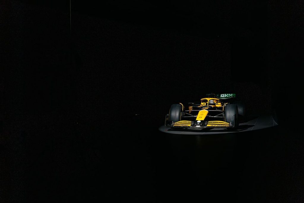 McLaren F1 Ayrton Senna, behind the scenes