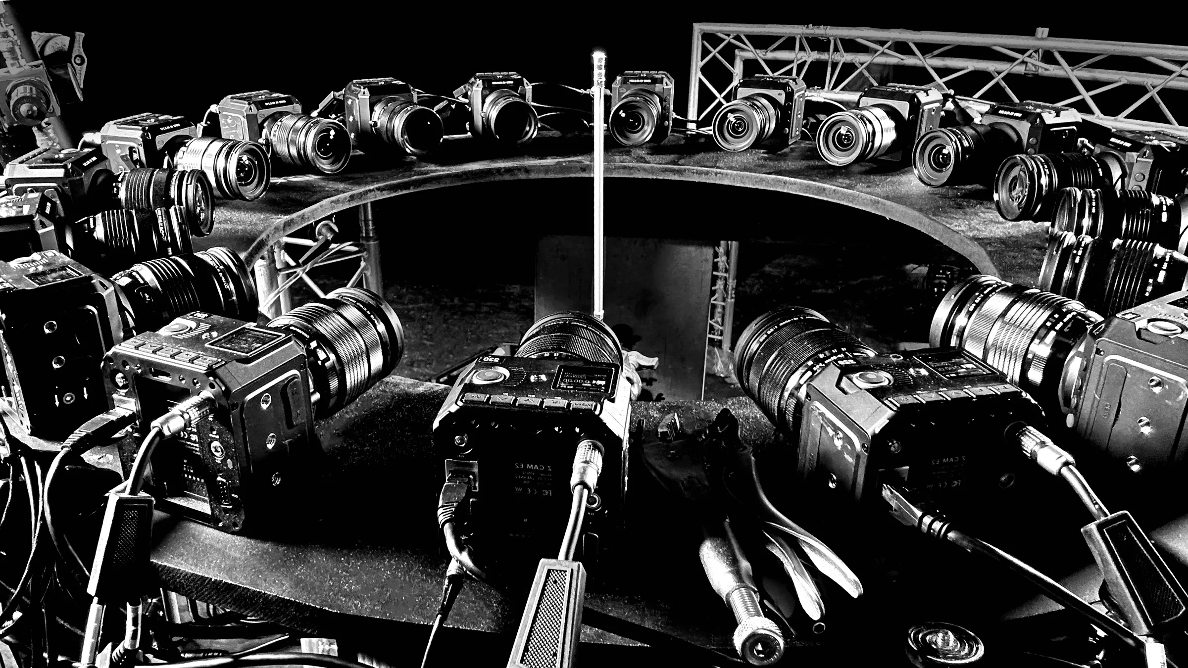 The 18 camera macro Argus rig from behind the cameras, built for the close up water jet shots